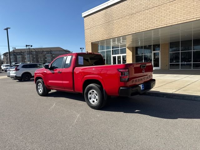 Used 2022 Nissan Frontier S image 2
