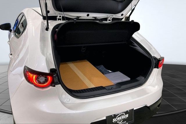 New 2026 MAZDA MAZDA3 2.5 S Hatchback w/ Premium Pkg FWD image 13