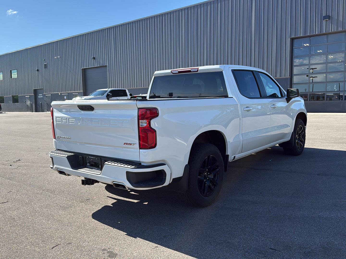 Used 2024 Chevrolet Silverado 1500 RST w/ Z71 Off-Road Package AWD/4WD image 3