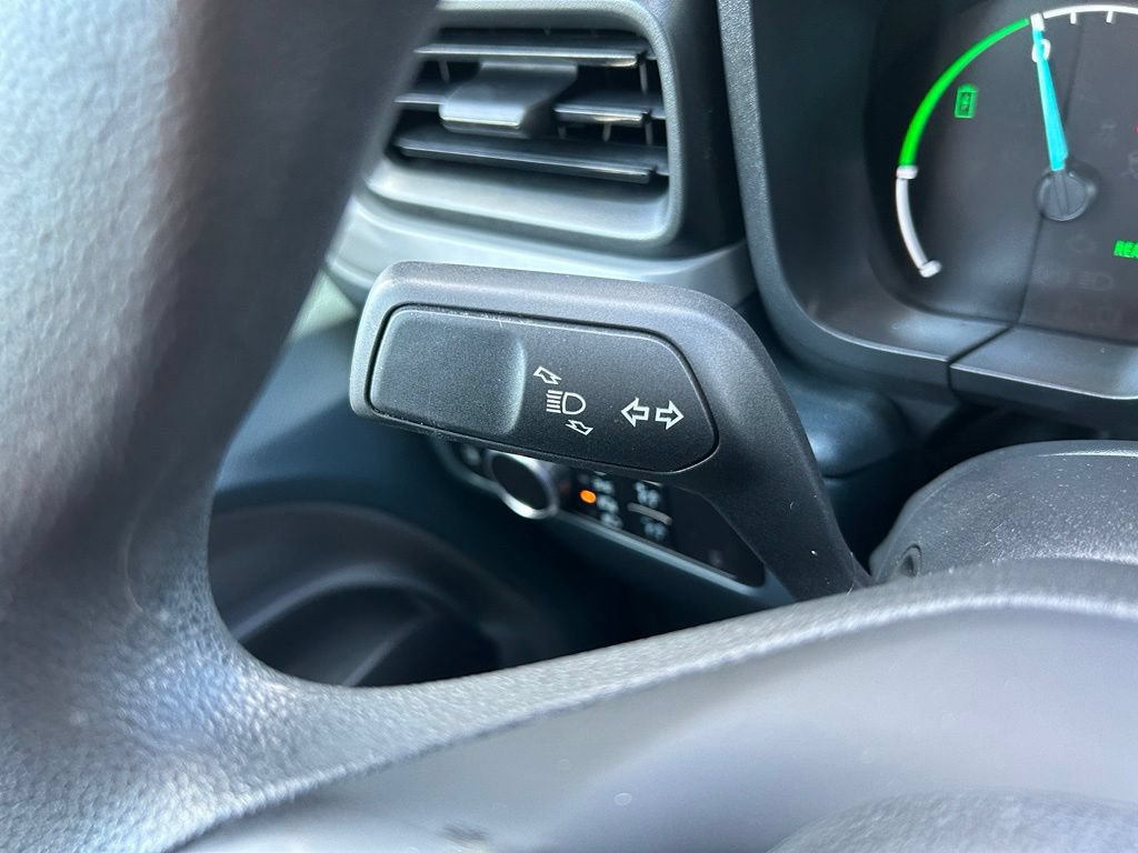 Used 2023 Ford Maverick XL FWD image 47