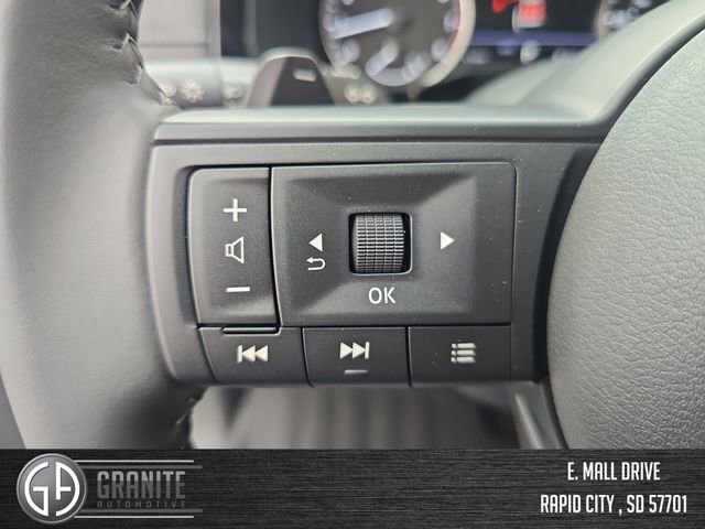 New 2025 Nissan Pathfinder SV AWD/4WD image 31