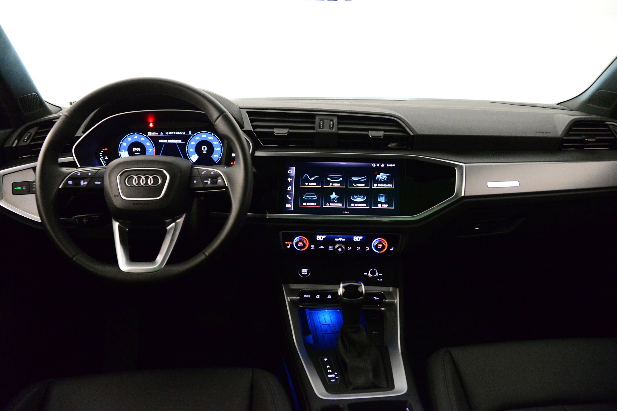 Used 2025 Audi Q3 2.0T Premium Plus w/ Premium Plus Package image 15