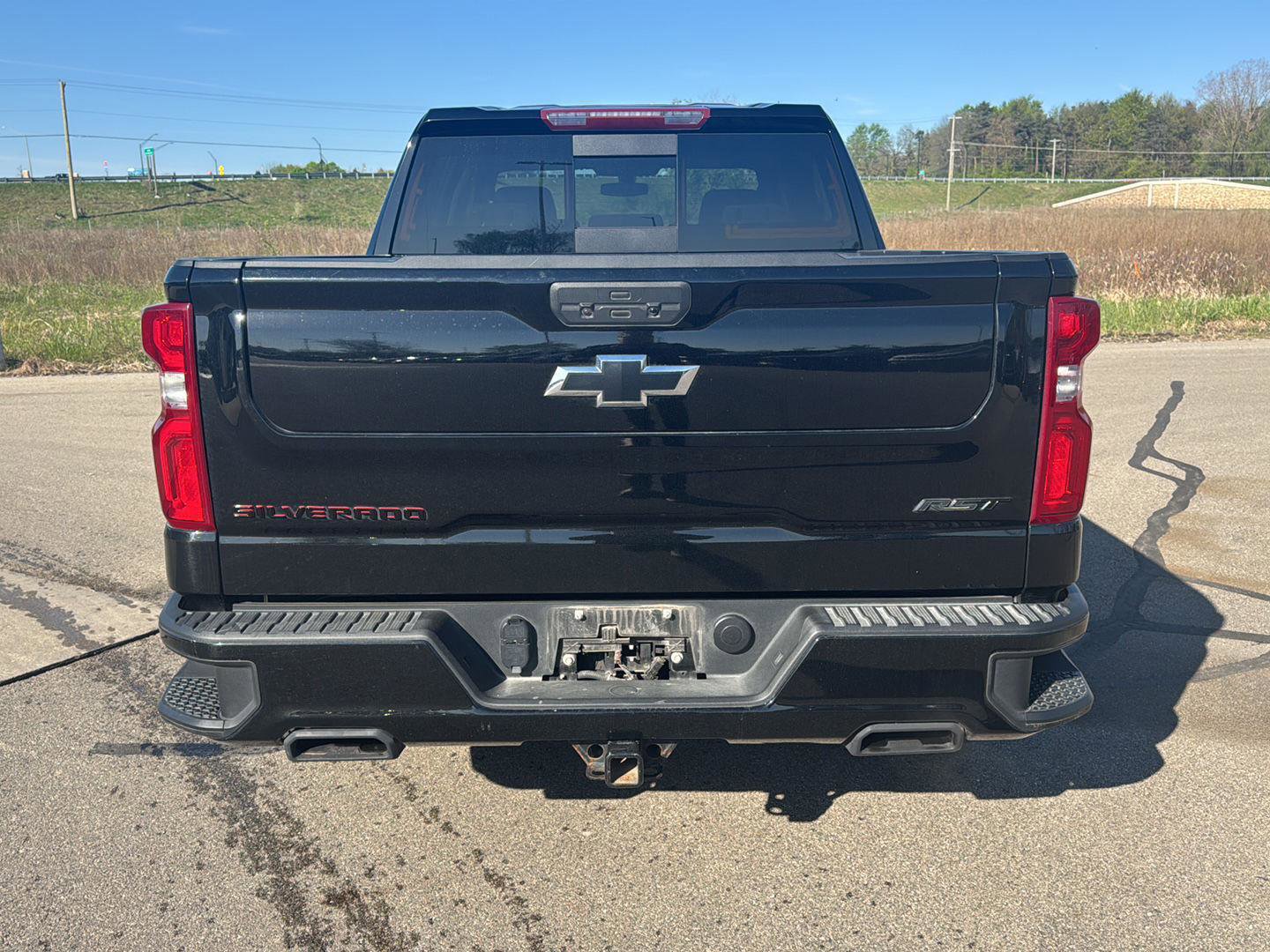 Used 2021 Chevrolet Silverado 1500 RST w/ Redline Edition AWD/4WD image 4