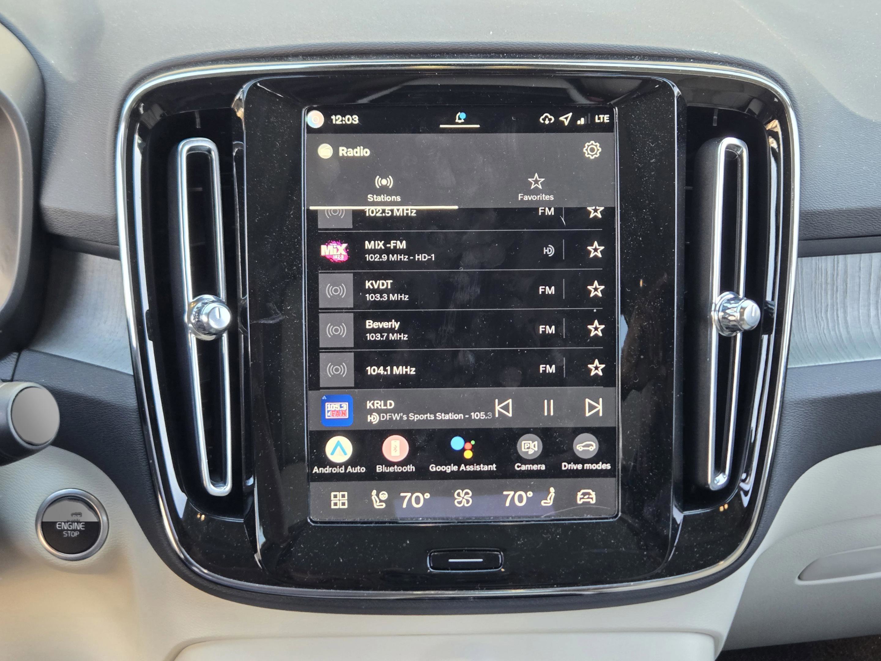 Used 2026 Volvo XC40 B5 Plus w/ Protection Package Premier image 15