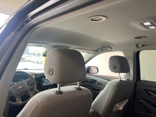 Used 2018 Chevrolet Traverse LT FWD image 11
