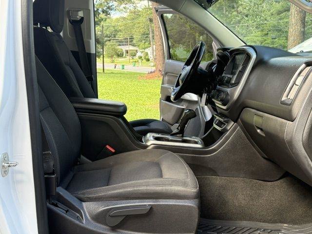 Used 2018 Chevrolet Colorado LT w/ Safety Package RWD image 18