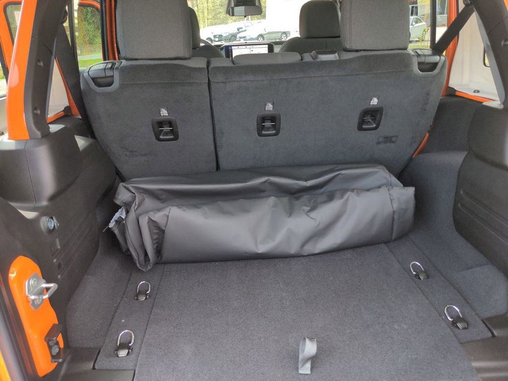 New 2025 Jeep Wrangler Sport S image 22