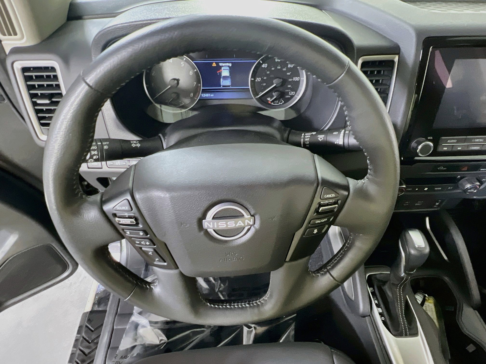 Used 2024 Nissan Frontier SV w/ SV Convenience Package AWD/4WD image 11