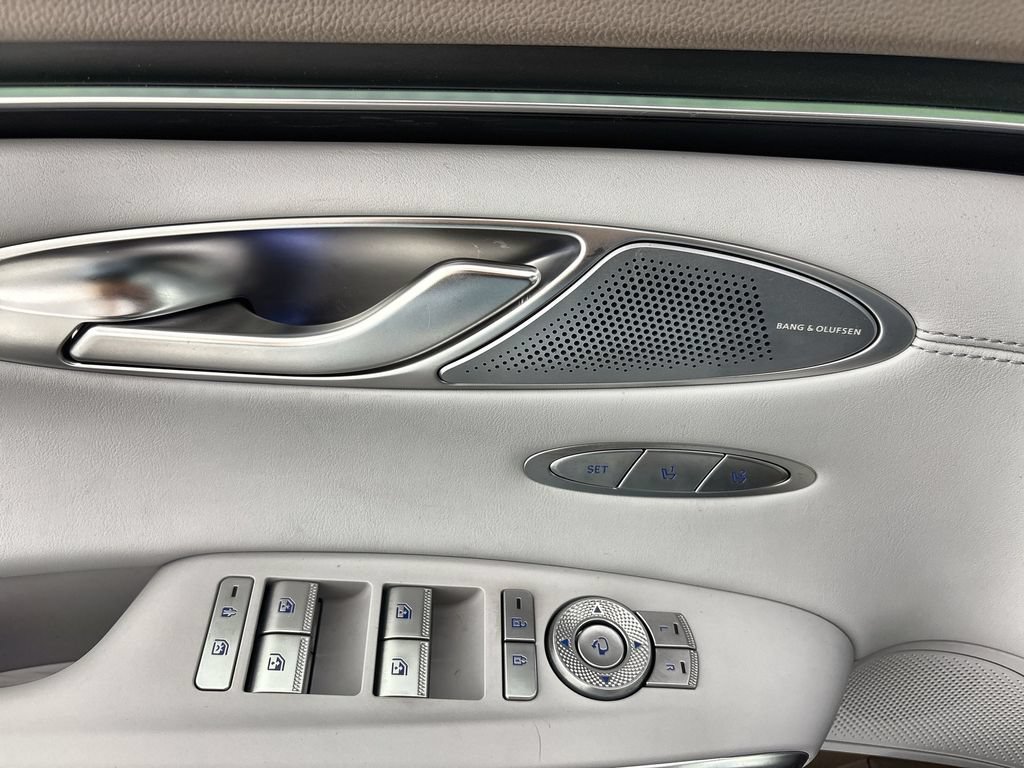 New 2026 Genesis GV70 2.5T Advanced AWD/4WD image 15