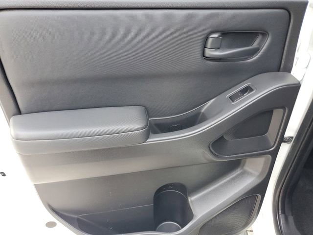 Used 2022 Nissan Frontier S w/ Technology Package RWD image 11