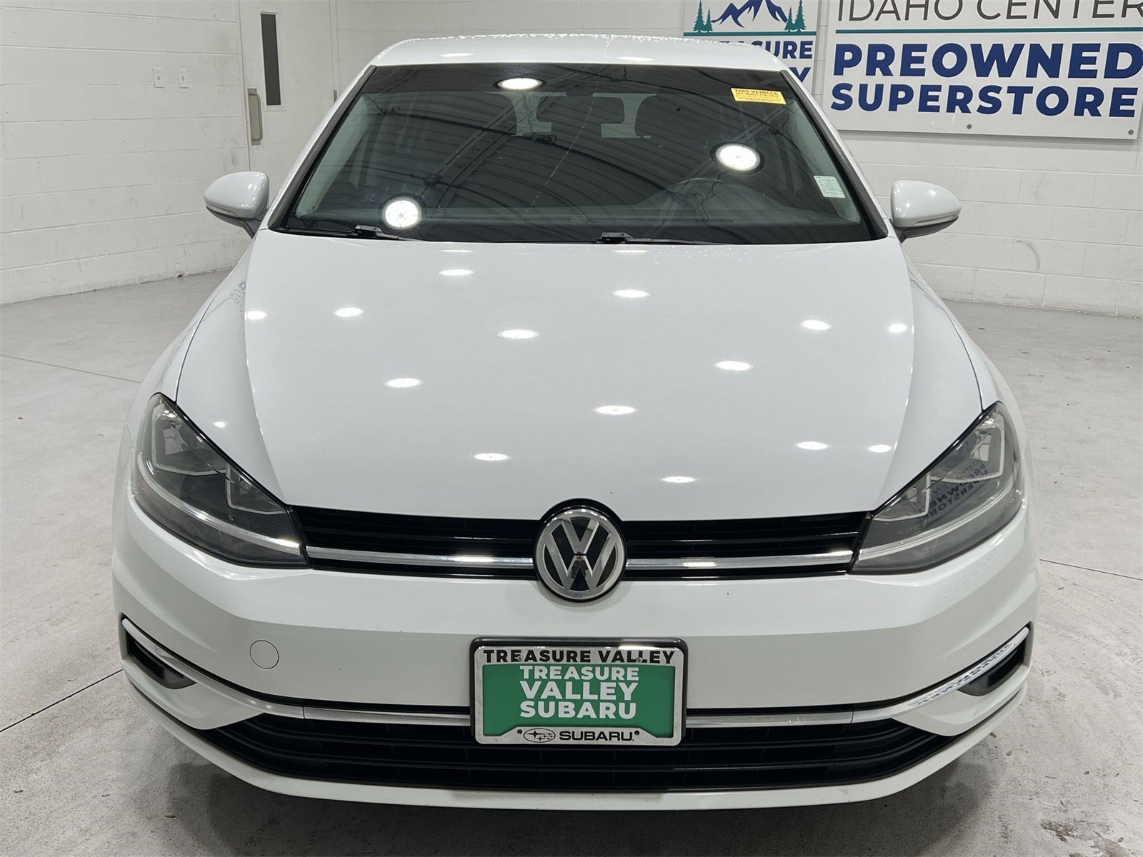 Used 2019 Volkswagen Golf S image 3