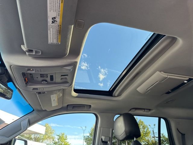 Used 2019 Cadillac Escalade Premium Luxury image 20