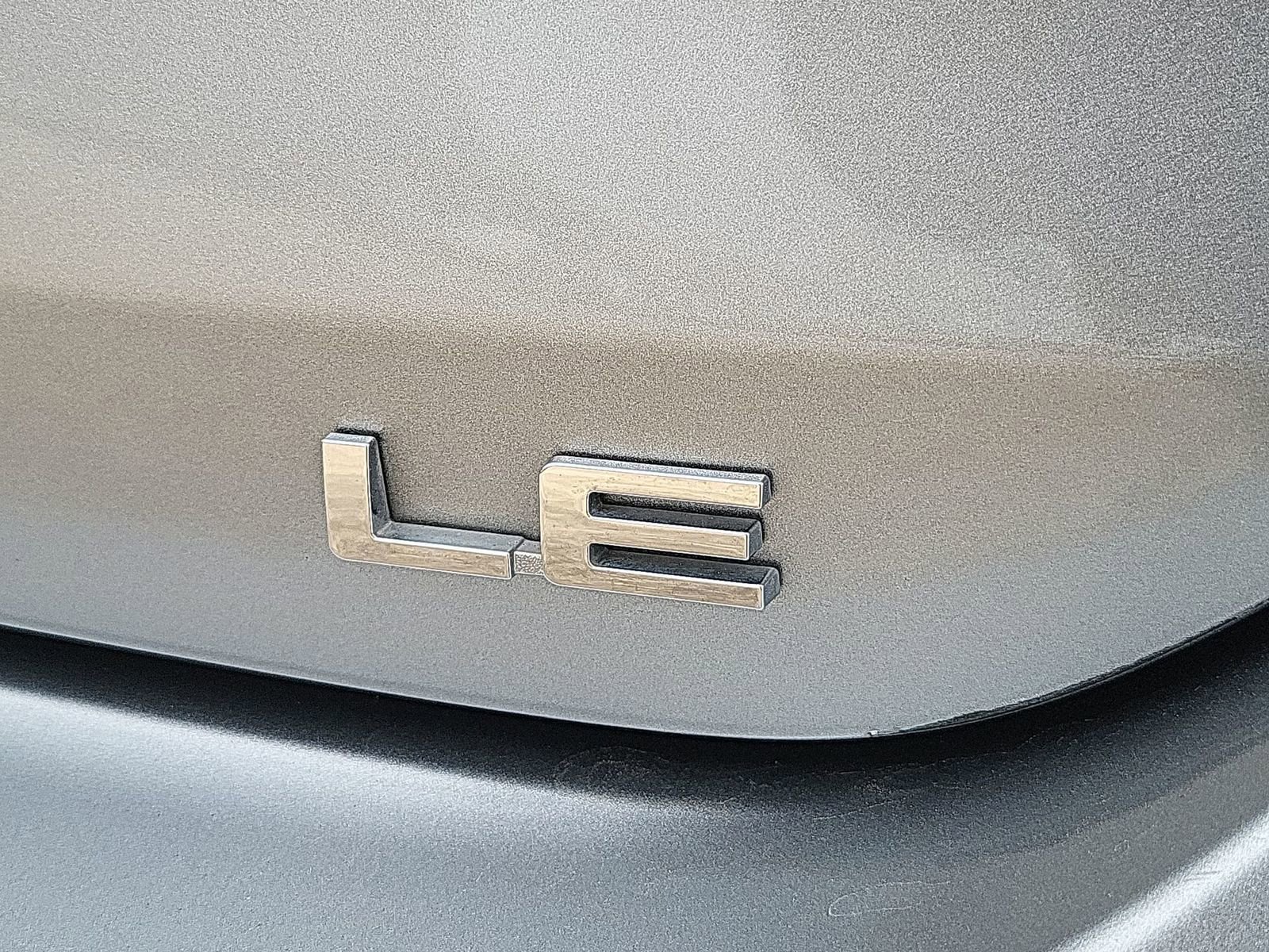 Used 2024 Toyota Highlander LE image 30