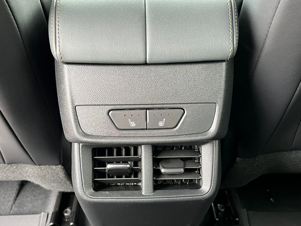 New 2026 GMC Terrain AT4 w/ Convenience Package III image 35