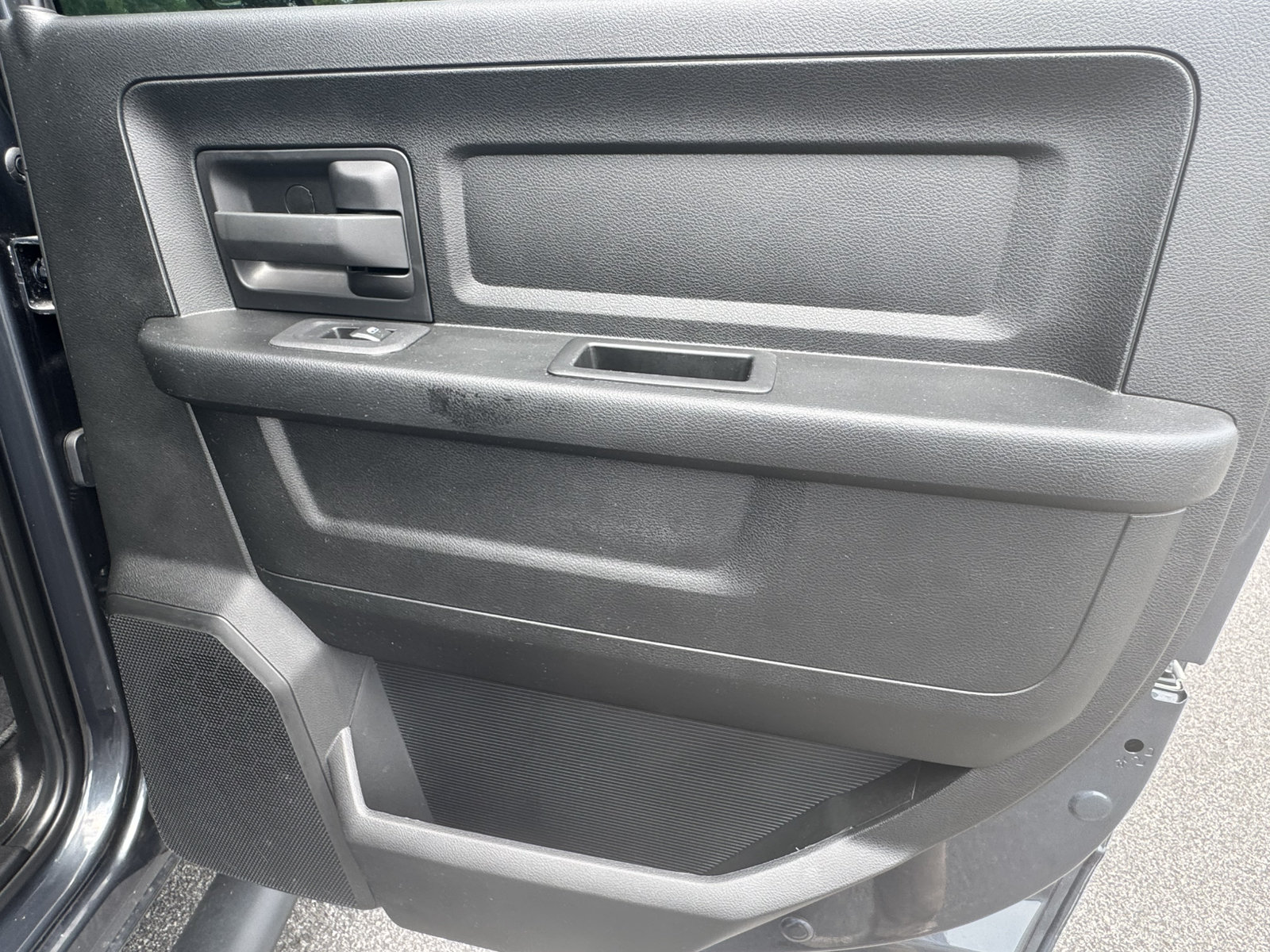 Used 2025 RAM 2500 Tradesman AWD/4WD image 17
