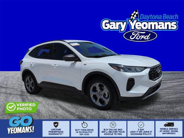 Certified 2025 Ford Escape ST-Line w/ Equipment Group 301A FWD image 1