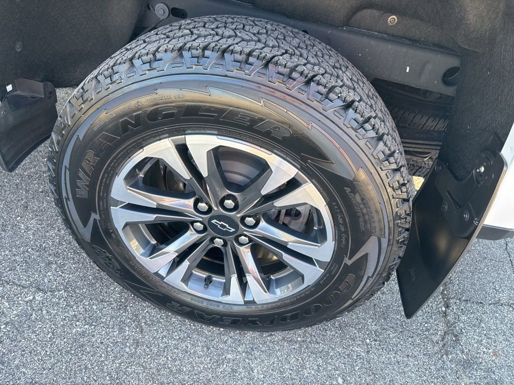 Used 2021 Chevrolet Colorado Z71 w/ Safety Package image 14