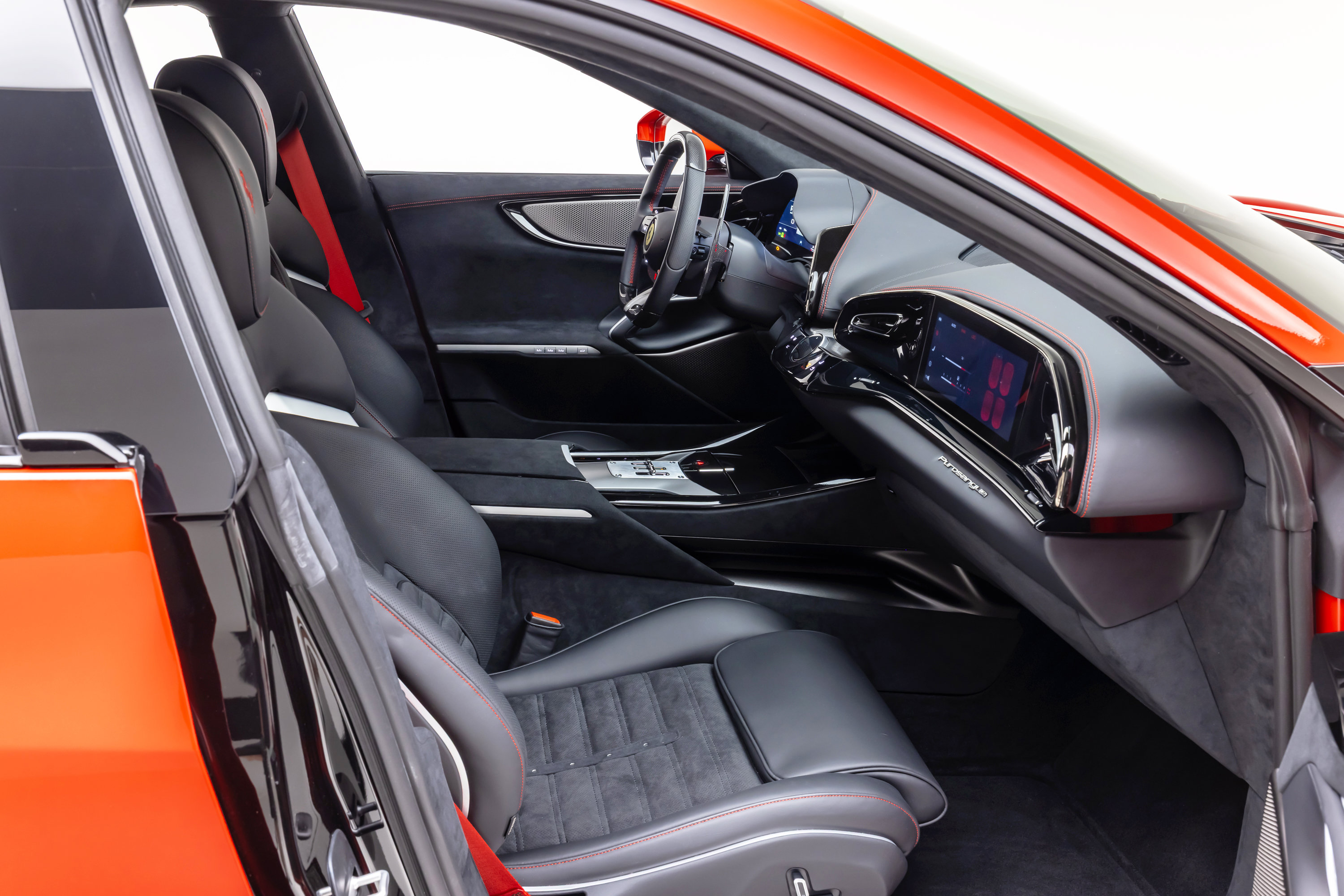 Certified 2026 Ferrari Purosangue AWD/4WD image 46