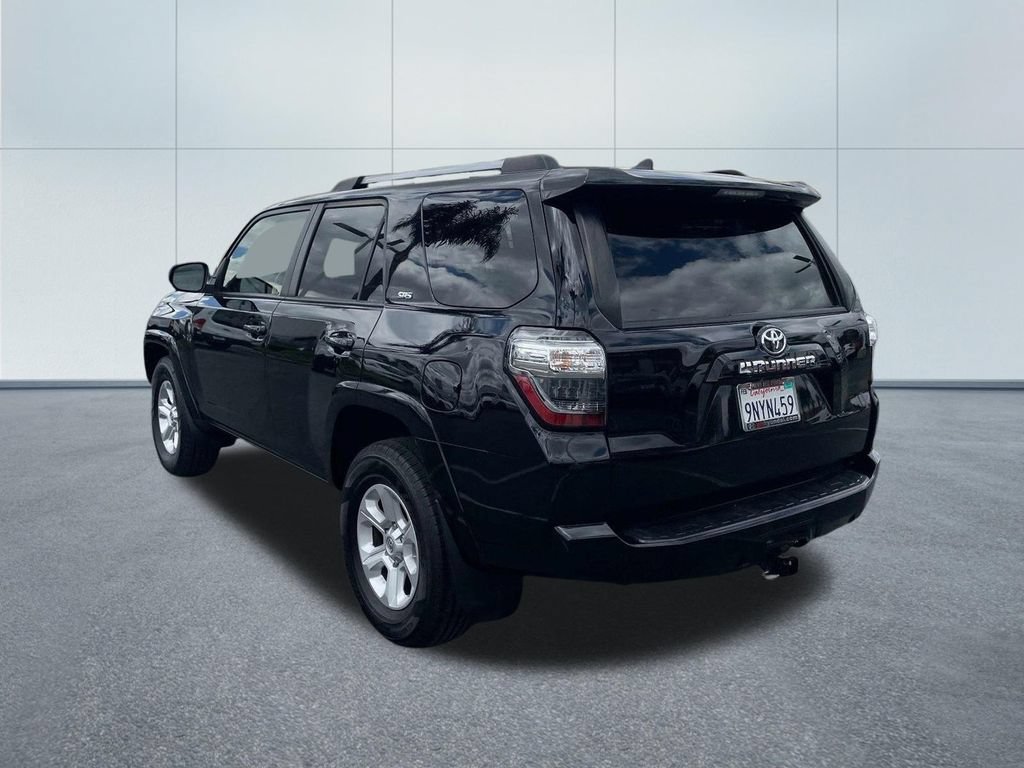 Used 2022 Toyota 4Runner SR5 RWD image 4