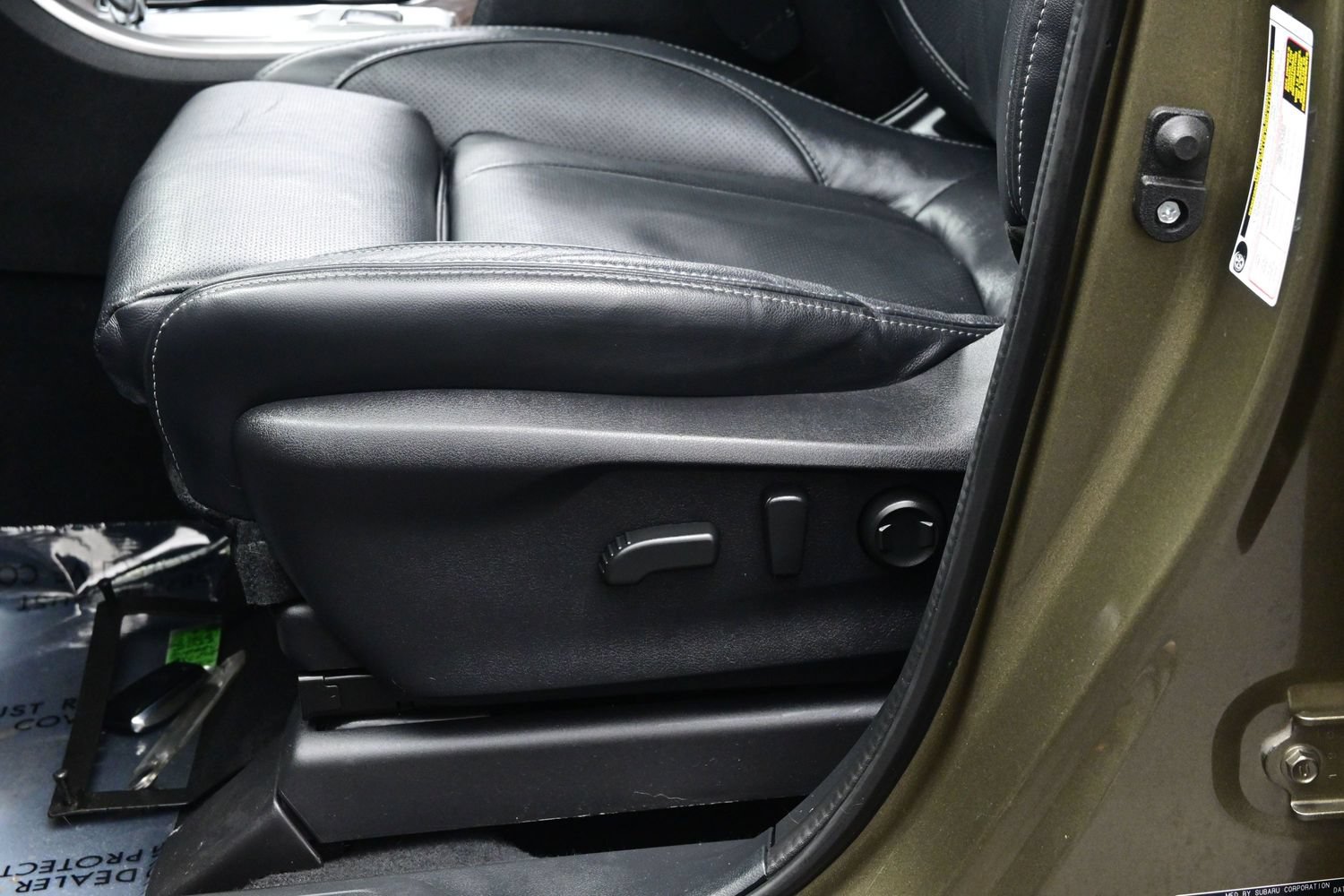 Used 2022 Subaru Ascent Touring AWD/4WD image 11