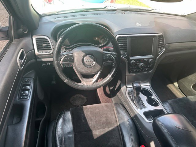 Used 2018 Jeep Grand Cherokee Altitude AWD/4WD image 9