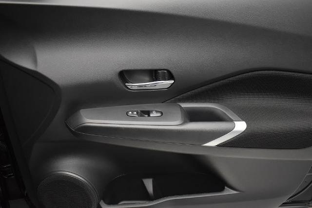 Certified 2024 Nissan Kicks SV FWD image 19