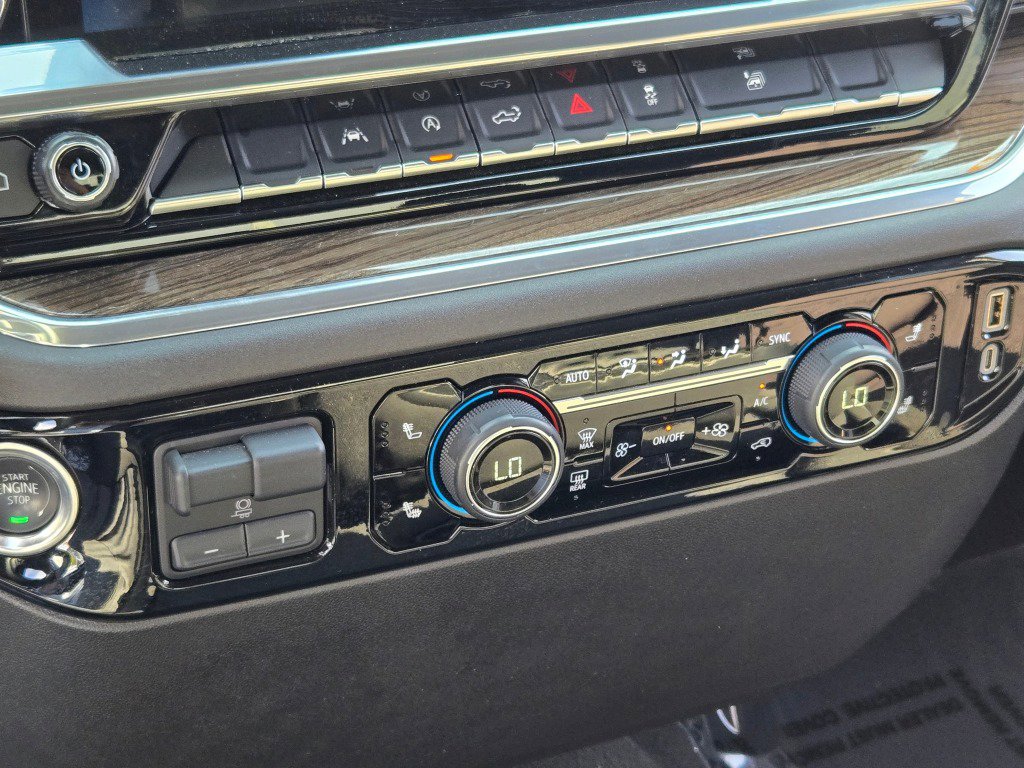 Used 2025 Chevrolet Silverado 1500 LT image 25