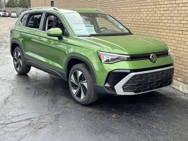 New 2026 Volkswagen Taos SE
