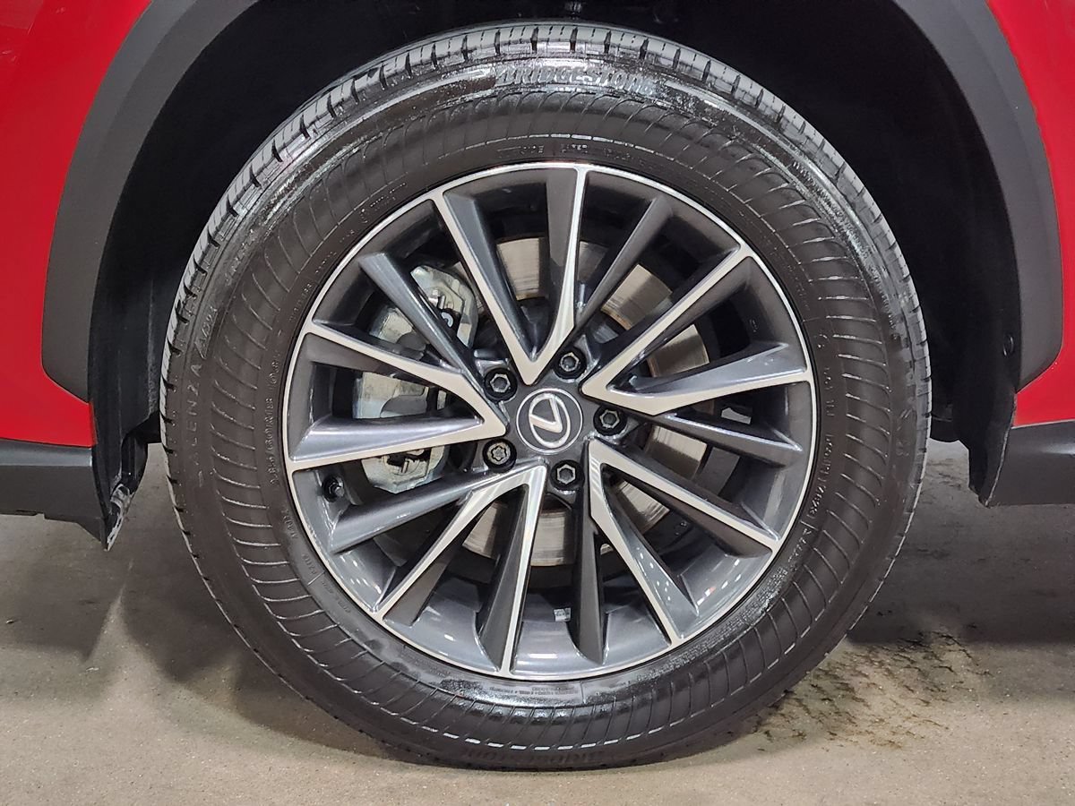 Used 2025 Lexus NX 250 FWD w/ Accessory Package (2T) image 26