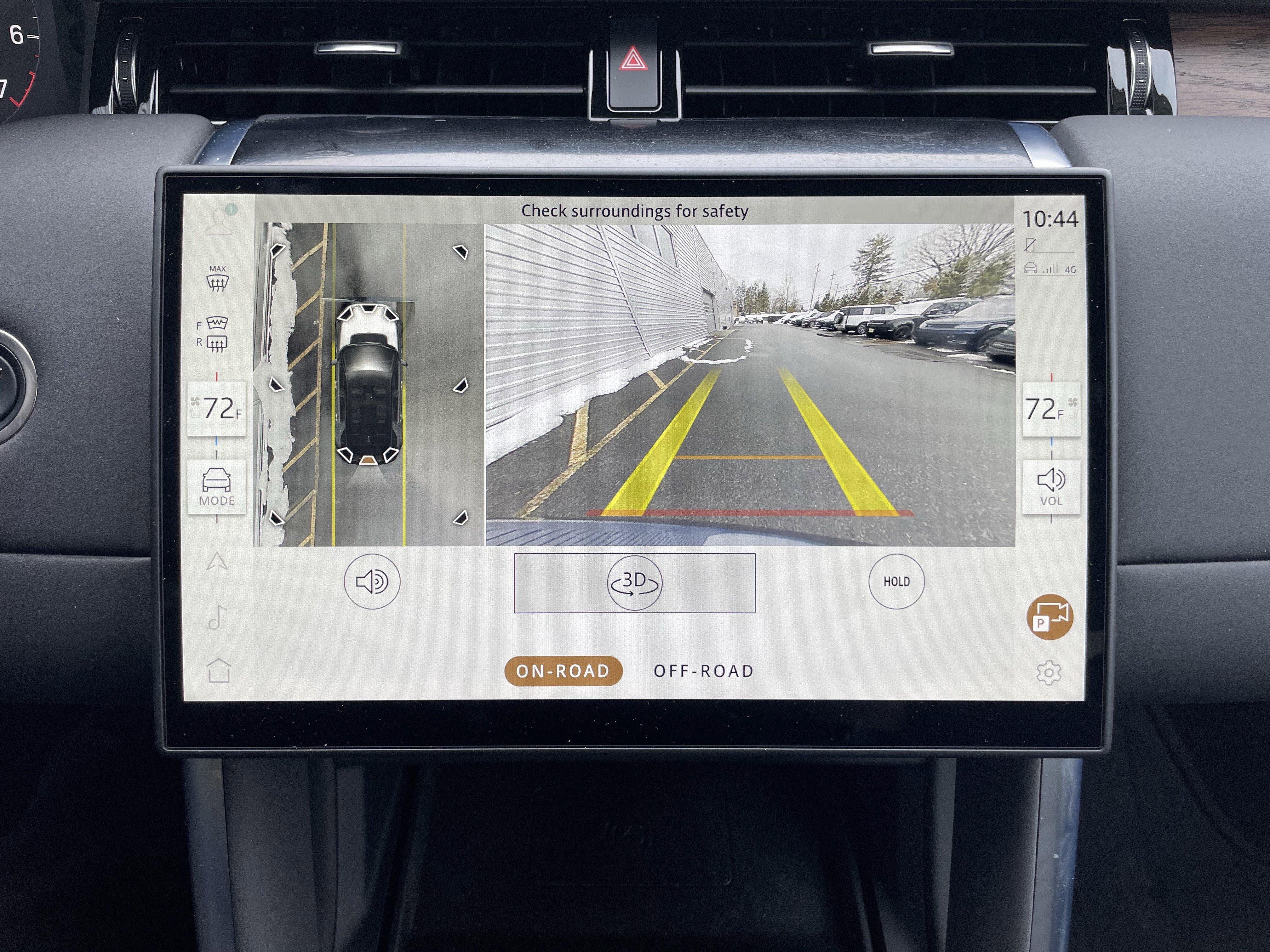 Certified 2024 Land Rover Discovery Sport S image 28