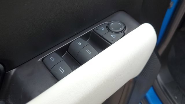 Used 2024 GMC Canyon AT4X AWD/4WD image 6