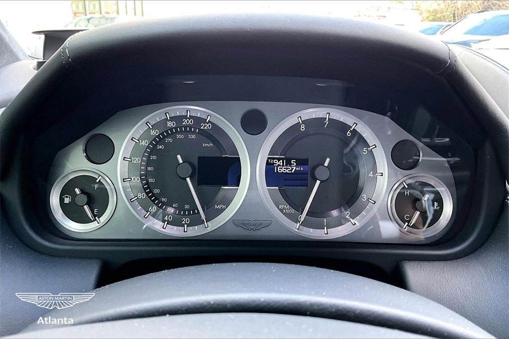 Used 2015 Aston Martin DB9 image 15