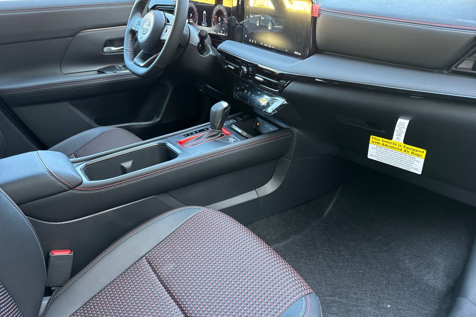 New 2026 Nissan Kicks SR w/ SR Premium Package image 13