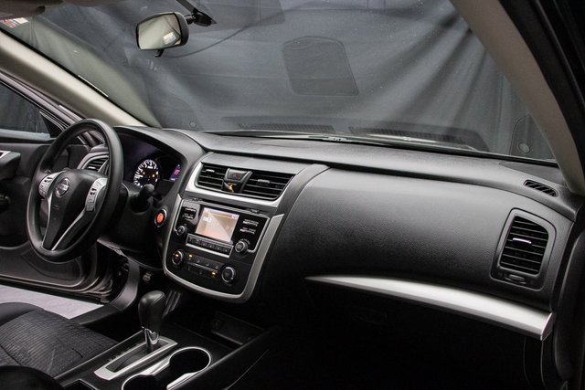 Used 2016 Nissan Altima 2.5 S w/ Power Driver Seat Package image 15