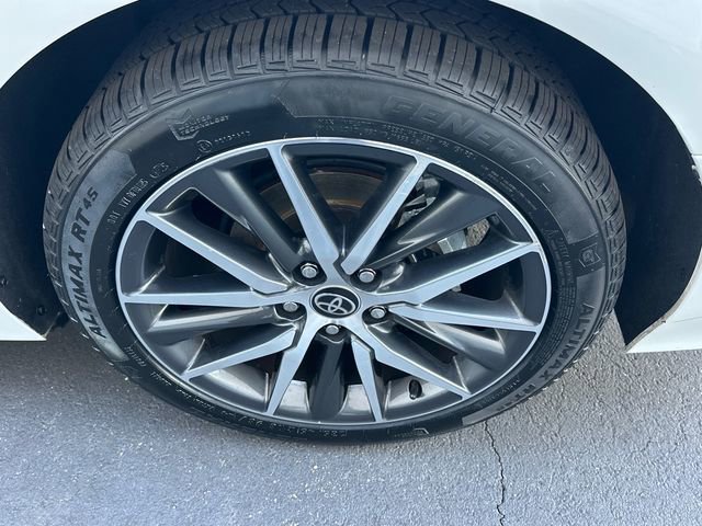 Used 2023 Toyota Camry XLE FWD image 24