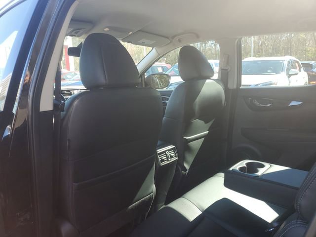 Certified 2022 Nissan Rogue Sport SL image 10
