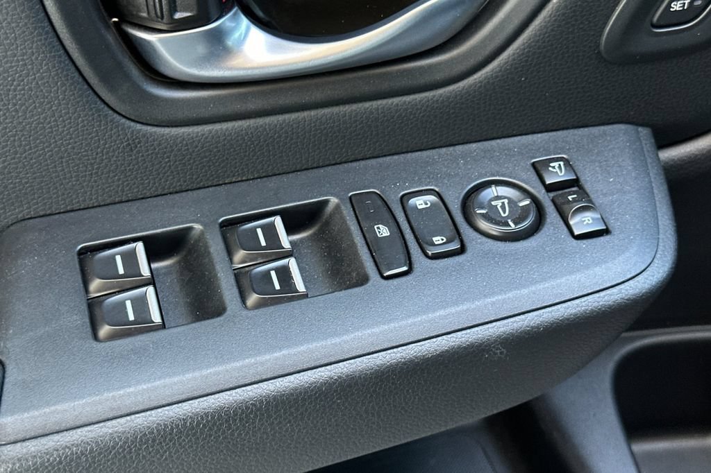 Certified 2025 Honda Pilot TrailSport image 12
