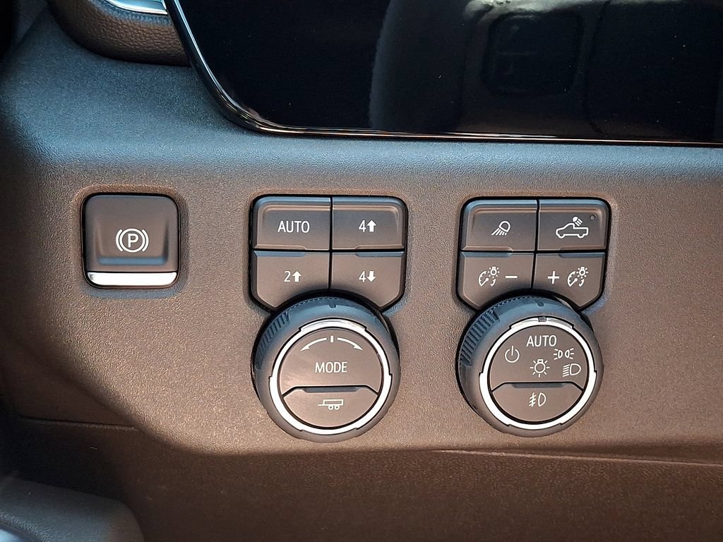 New 2026 Chevrolet Silverado 2500 LTZ w/ LTZ Plus Package AWD/4WD image 15