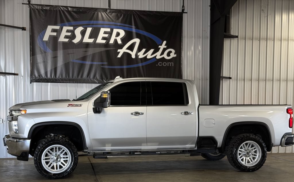 Used 2020 Chevrolet Silverado 2500 LTZ w/ LTZ Premium Package AWD/4WD image 36