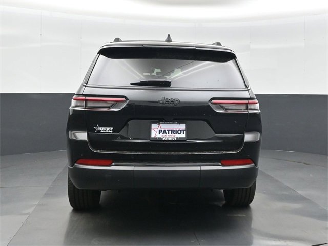 New 2025 Jeep Grand Cherokee L Altitude image 9