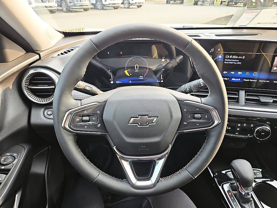 New 2026 Chevrolet Trax ACTIV FWD image 16