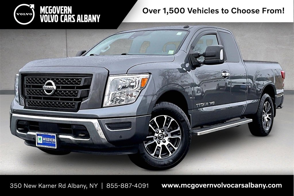 Used 2020 Nissan Titan SV w/ SV Convenience Package image 1