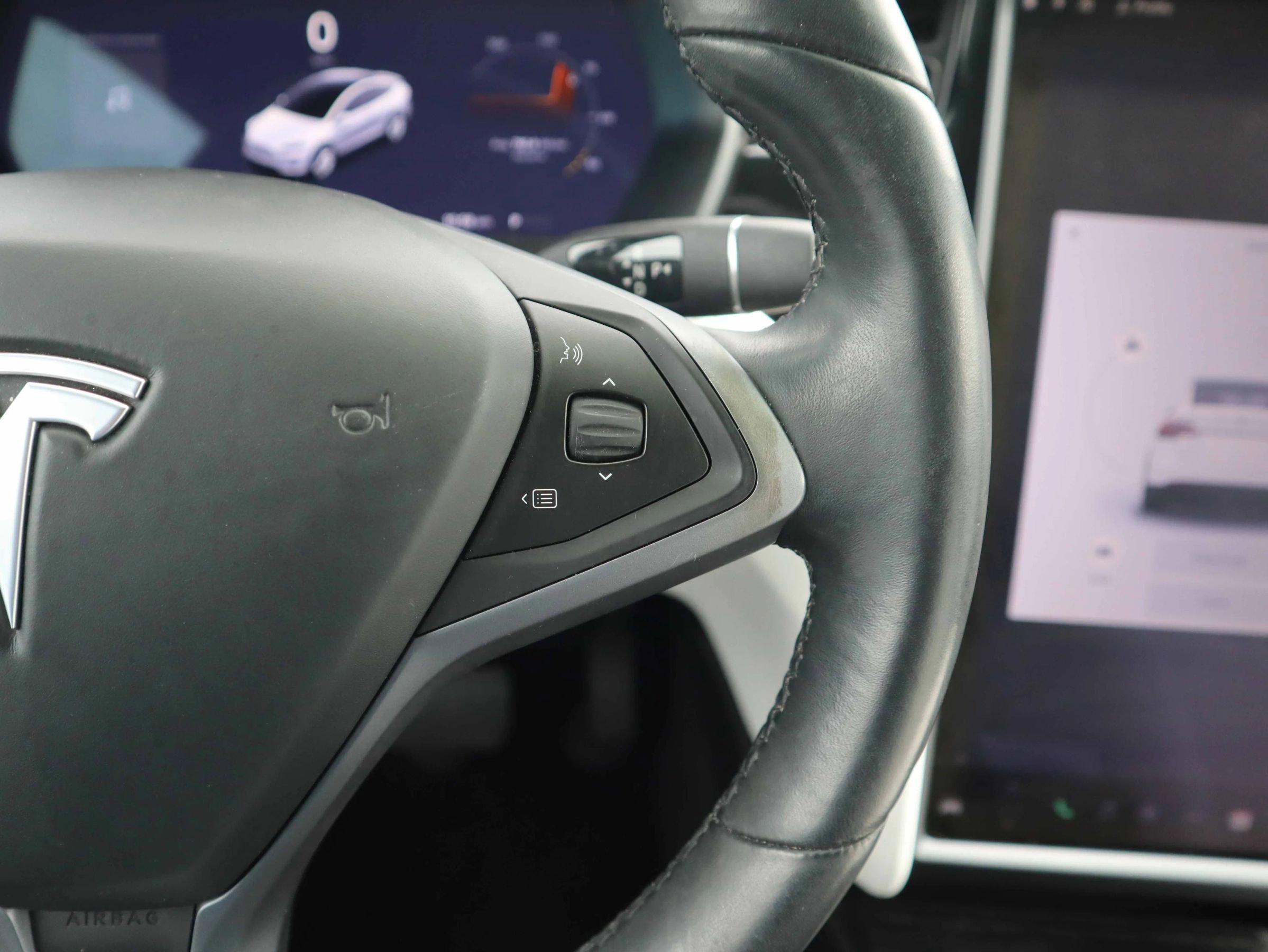 Used 2018 Tesla Model X 100D AWD/4WD image 10