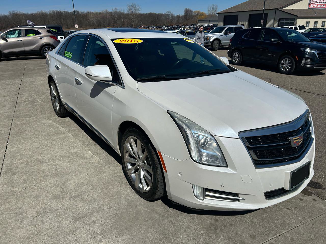Used 2016 Cadillac XTS Luxury w/ Driver Awareness Package image 3