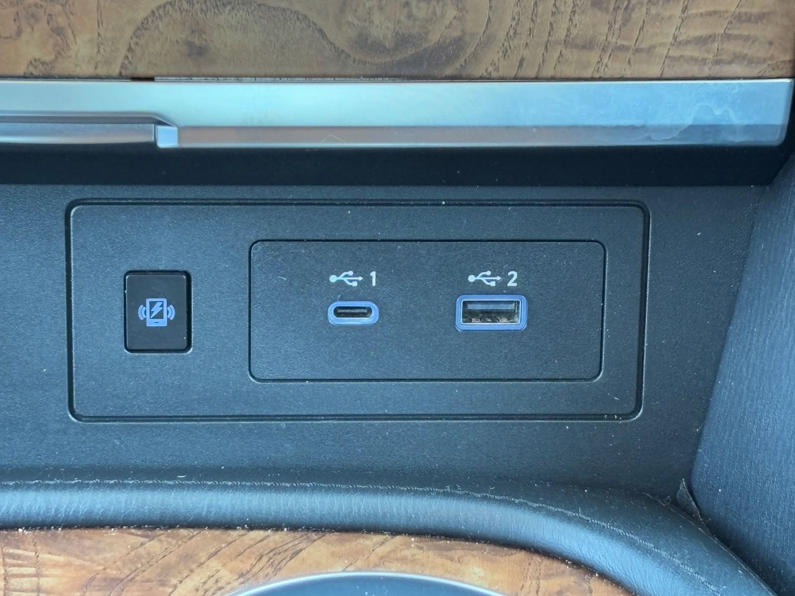 Certified 2024 Nissan Armada SL w/ Captain's Chairs Package image 25