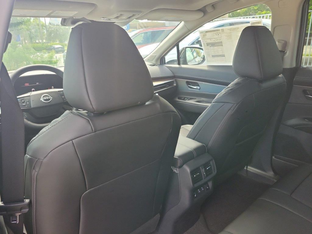 New 2027 Nissan Murano Platinum AWD/4WD image 16