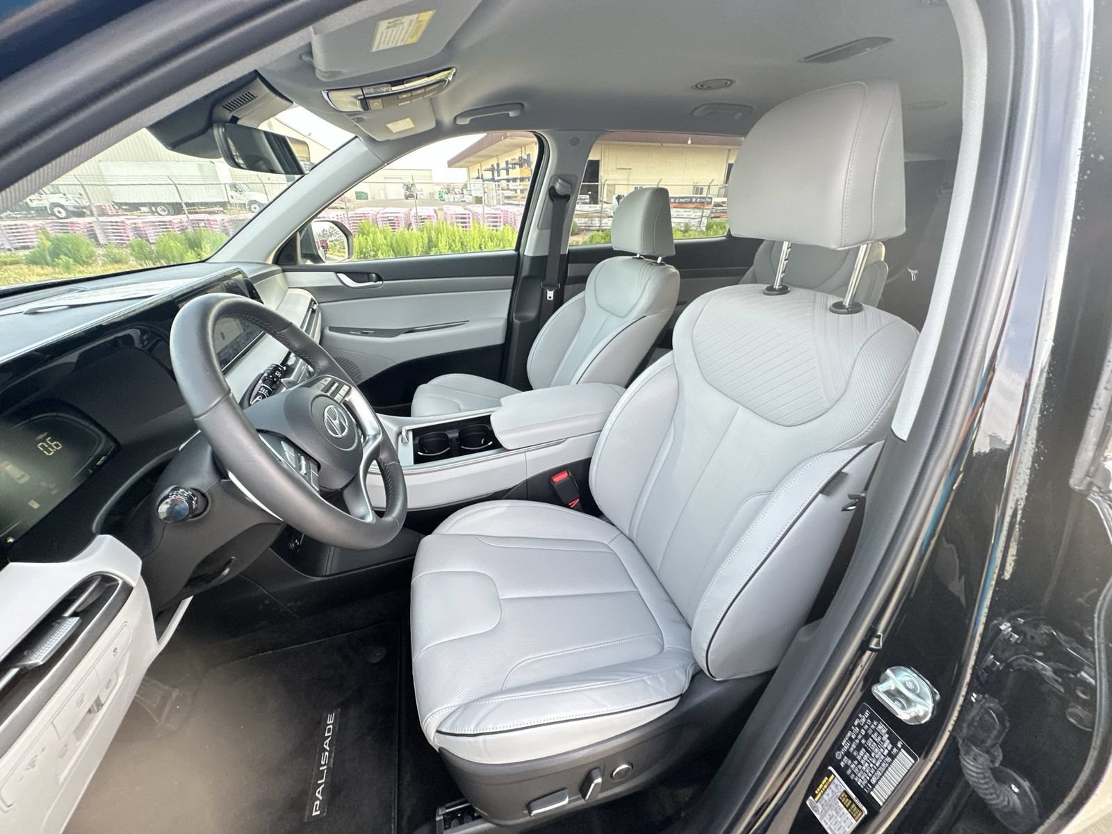Used 2025 Hyundai Palisade SEL AWD/4WD image 19
