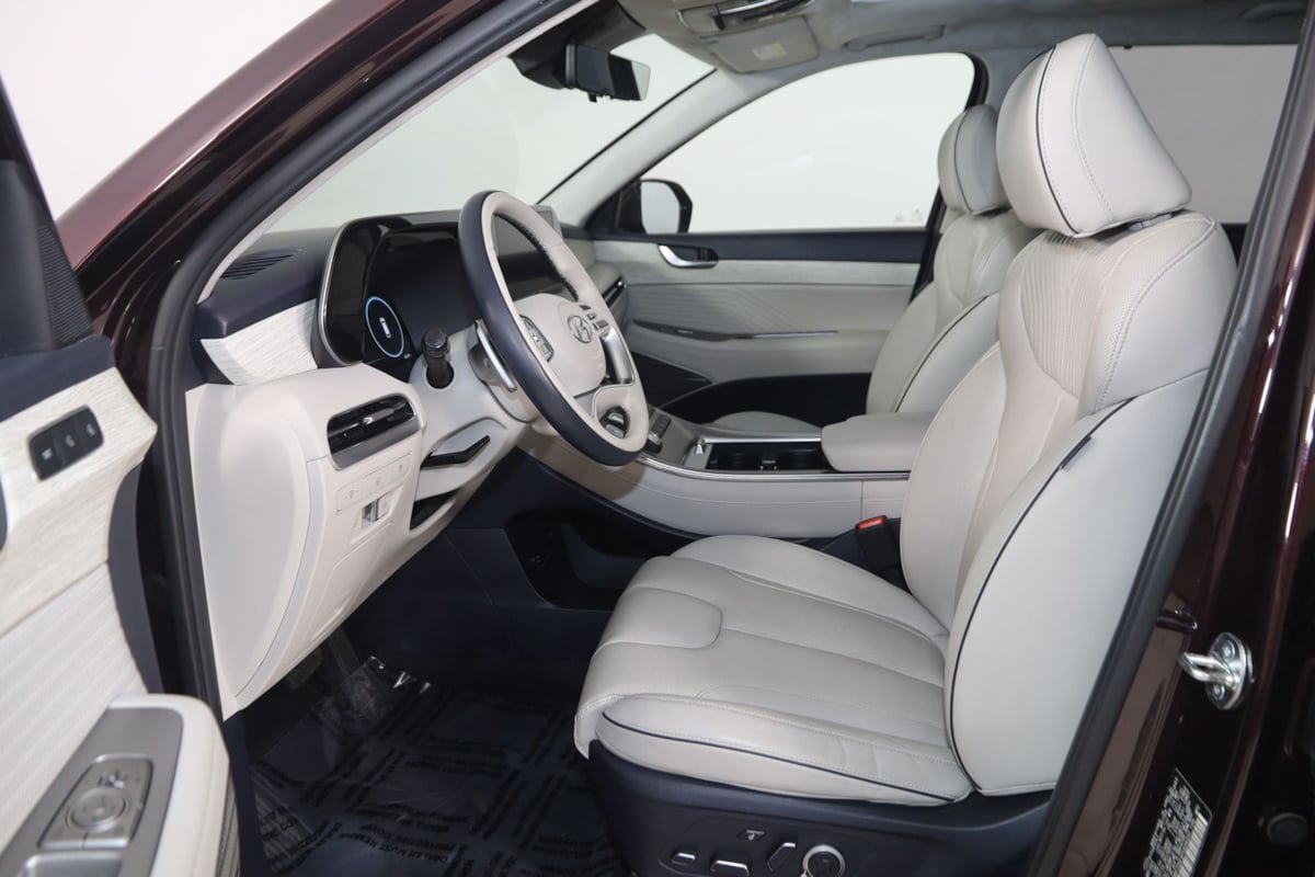 Used 2023 Hyundai Palisade Calligraphy AWD/4WD image 14