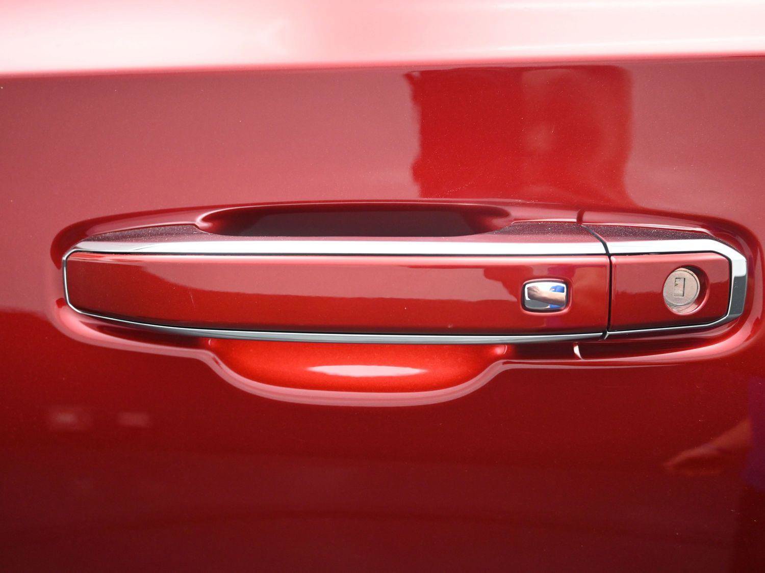 Used 2021 Chevrolet Tahoe High Country image 21