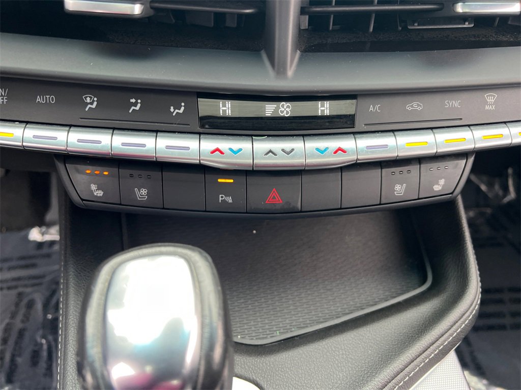 Used 2021 Cadillac CT4 Premium Luxury image 23